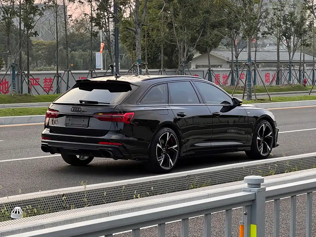 Audi A6 (Import) — фото 7