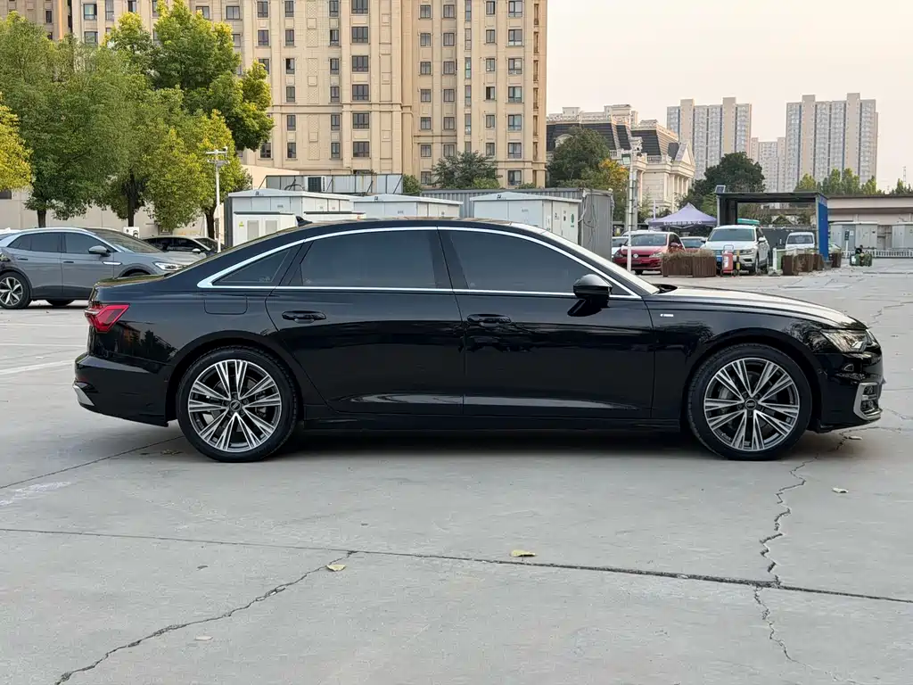 Audi A6L — фото 4