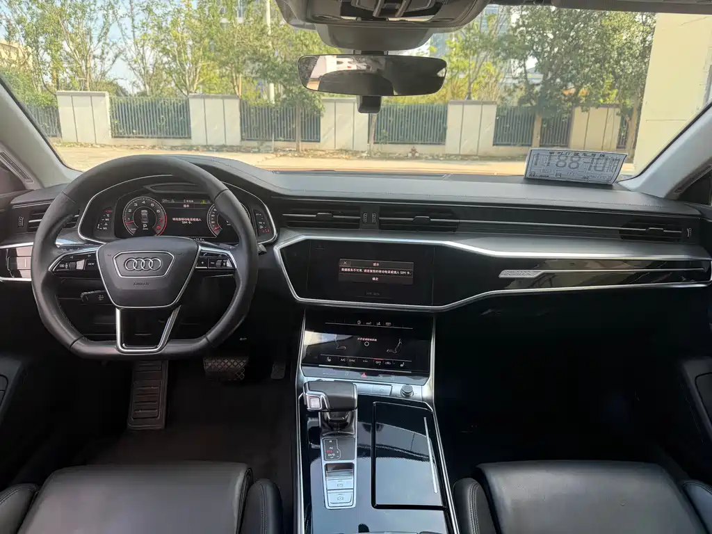 Audi A7 — фото 9