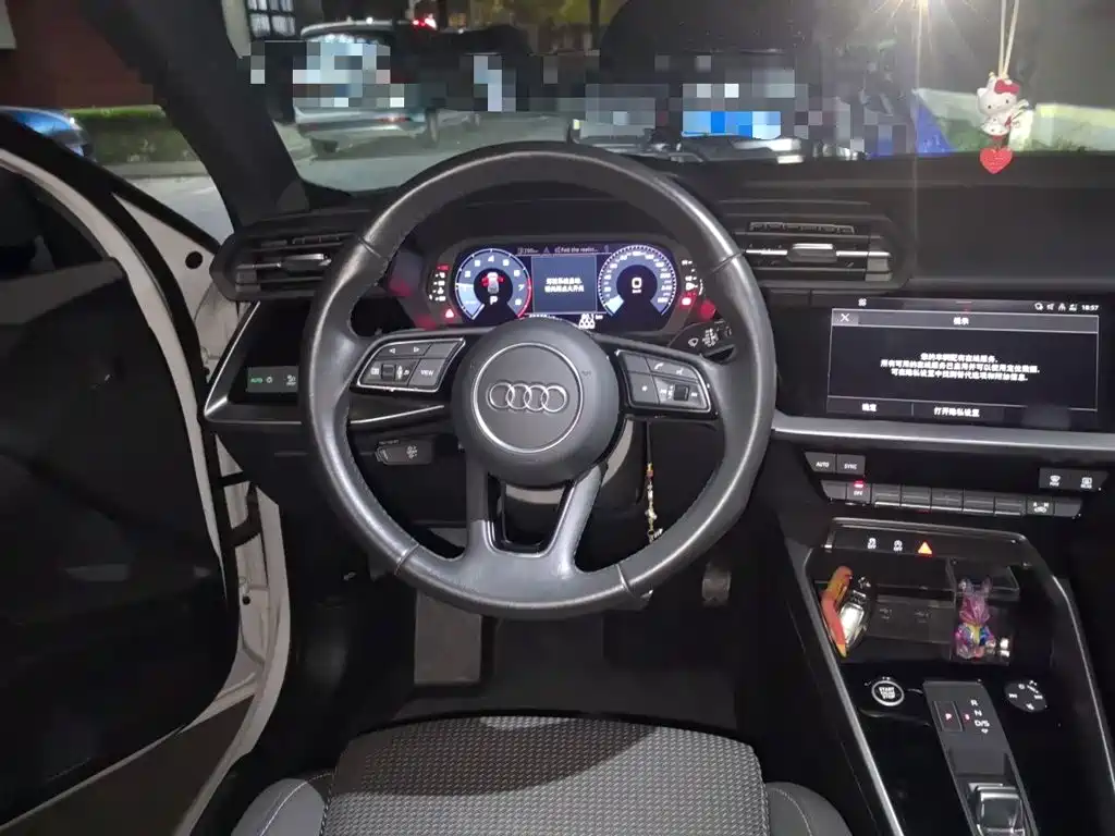 Audi A3 — фото 11