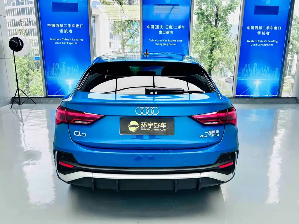 Audi Q3 Sportback — фото 9