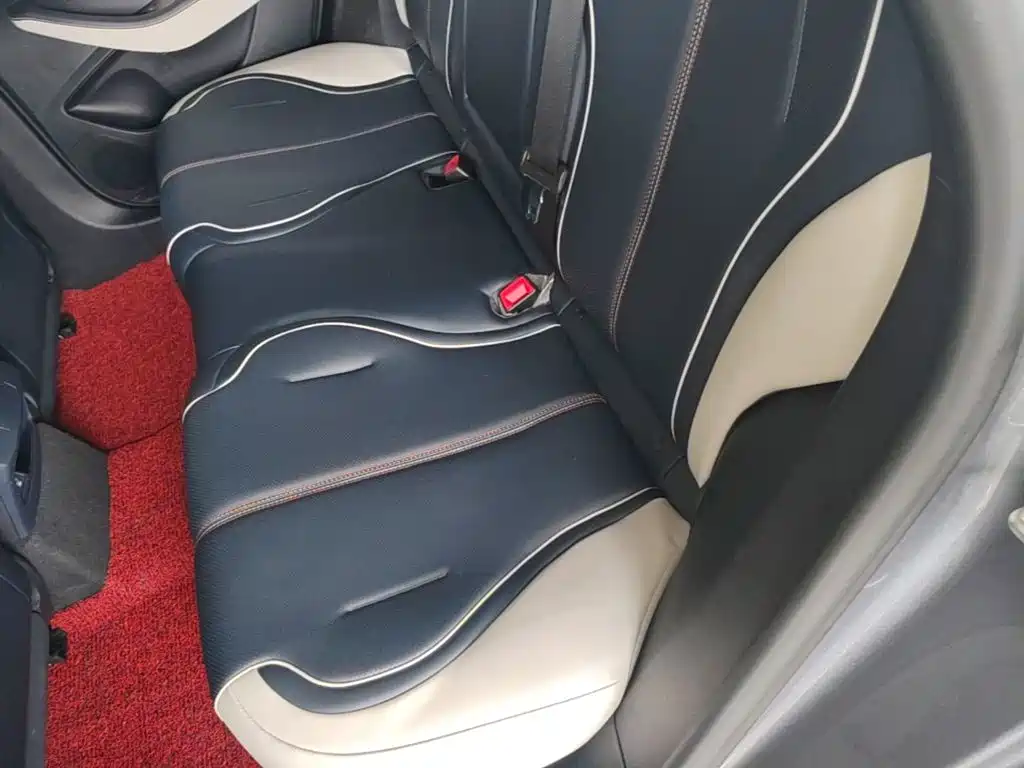 BYD Qin PLUS — фото 17