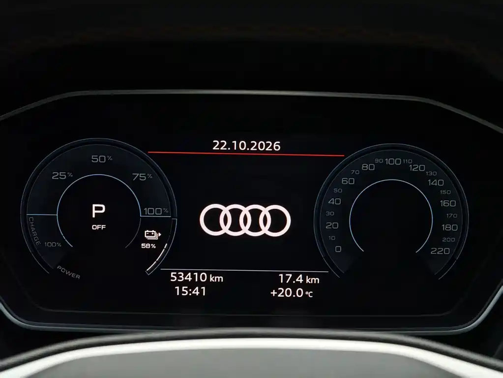 Audi Q4 e-tron — фото 8