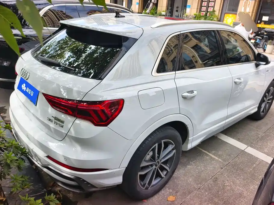 Audi Q3 — фото 3
