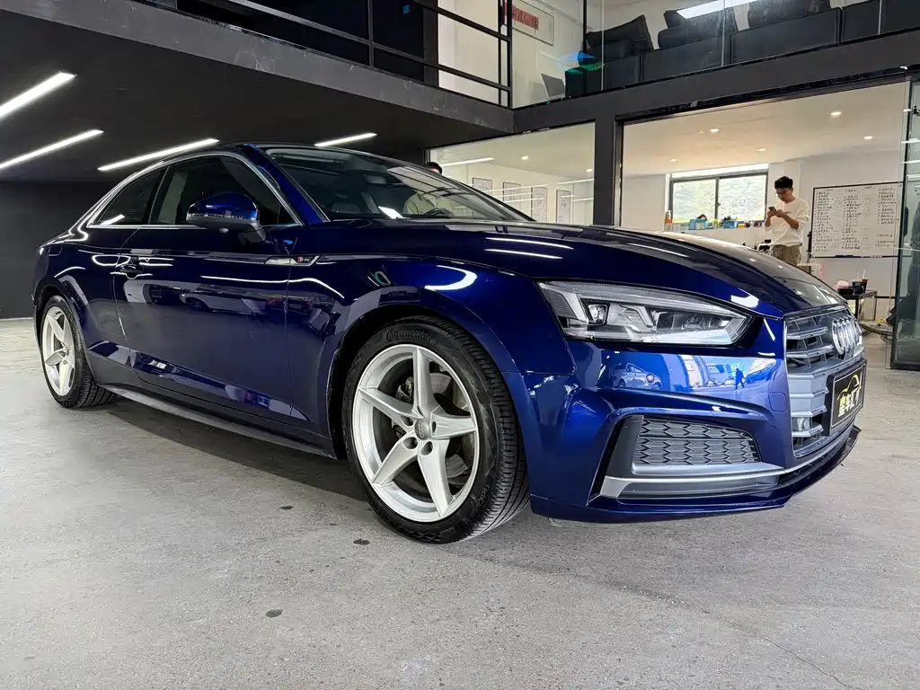 Audi A5 (Import) — фото 3