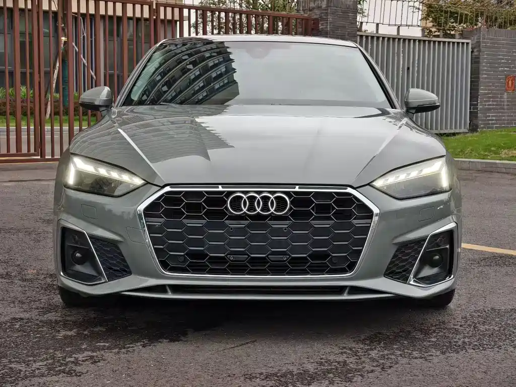 Audi A5 (Import) — фото 2