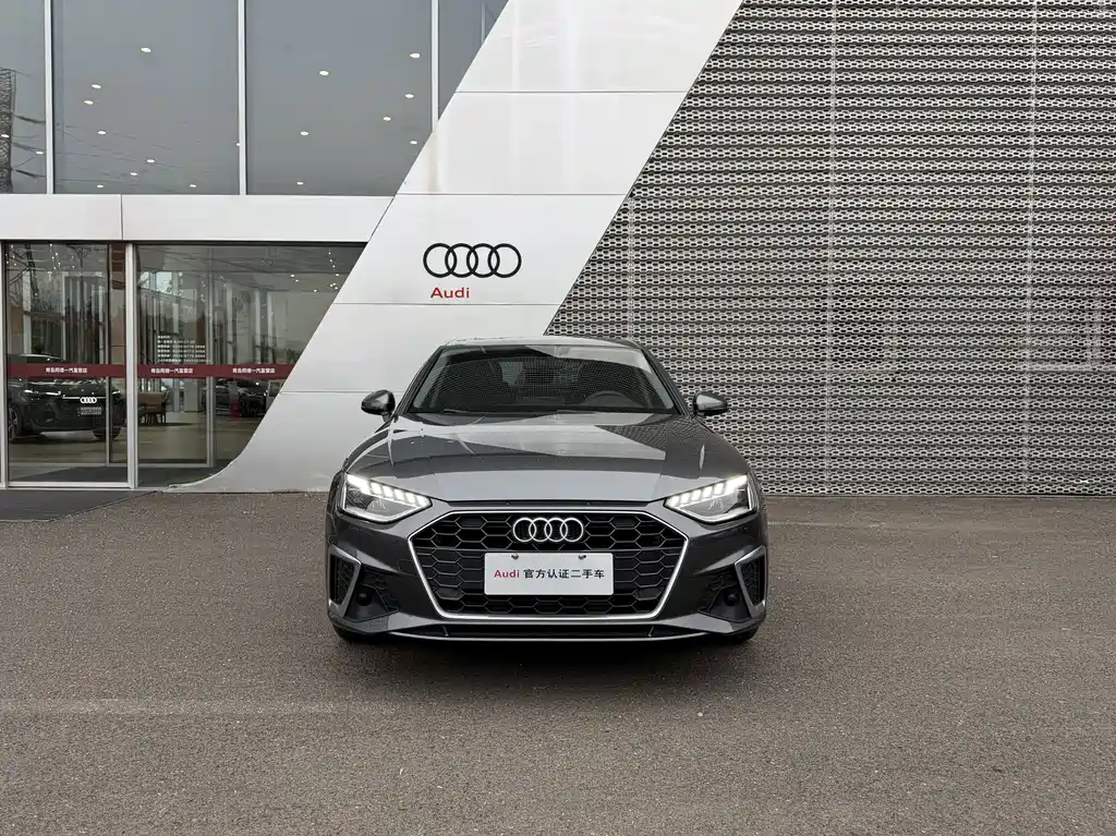 Audi A4L — фото 2