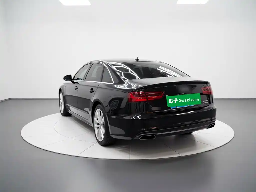 Audi A6L — фото 4