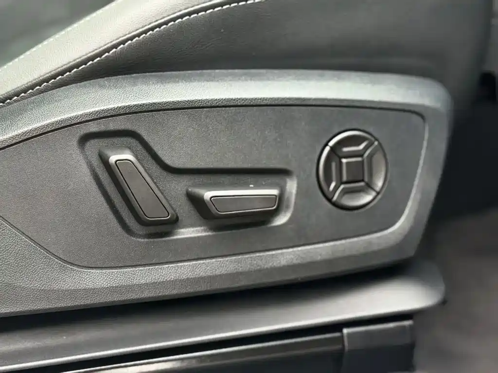 Audi Q3 Sportback — фото 20