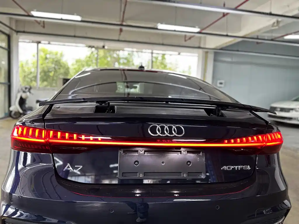 Audi A7 — фото 8