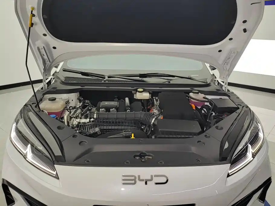 BYD Seal 06 — фото 10