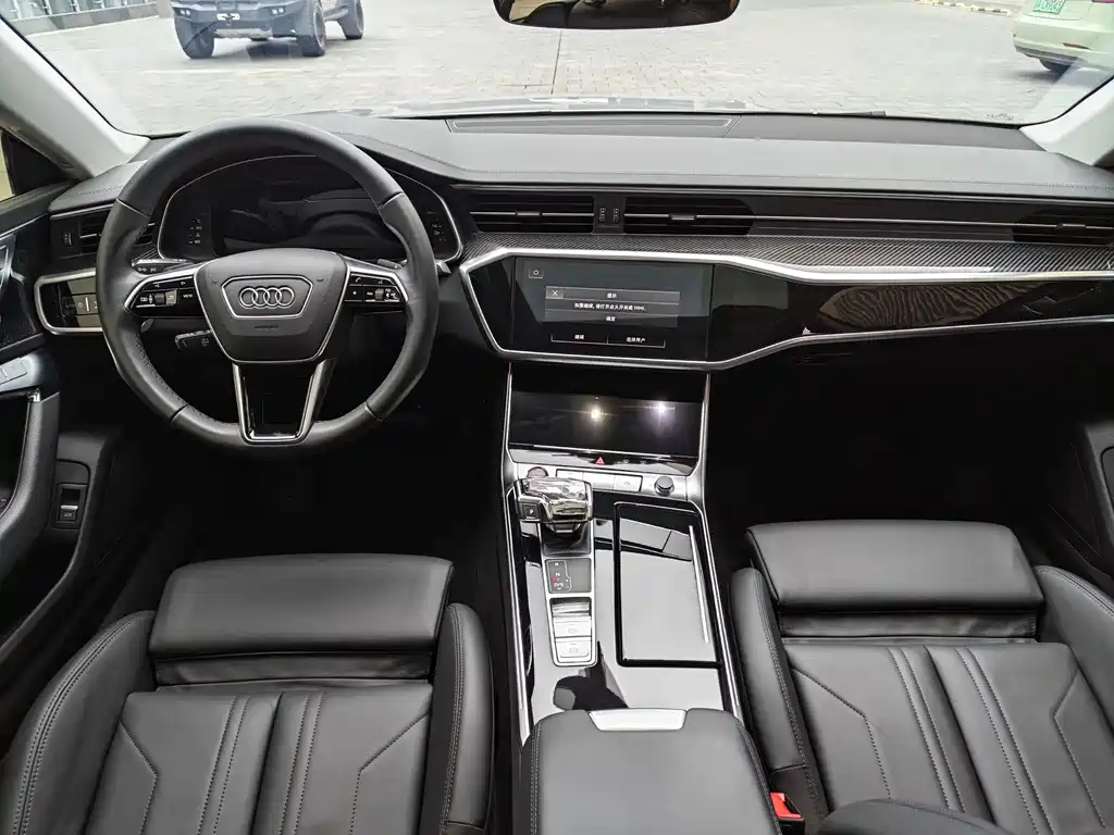 Audi A7 — фото 7