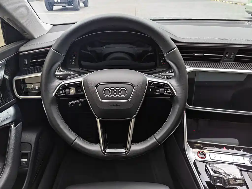 Audi A7 — фото 8