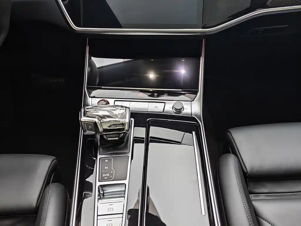 Audi A7 — фото 9