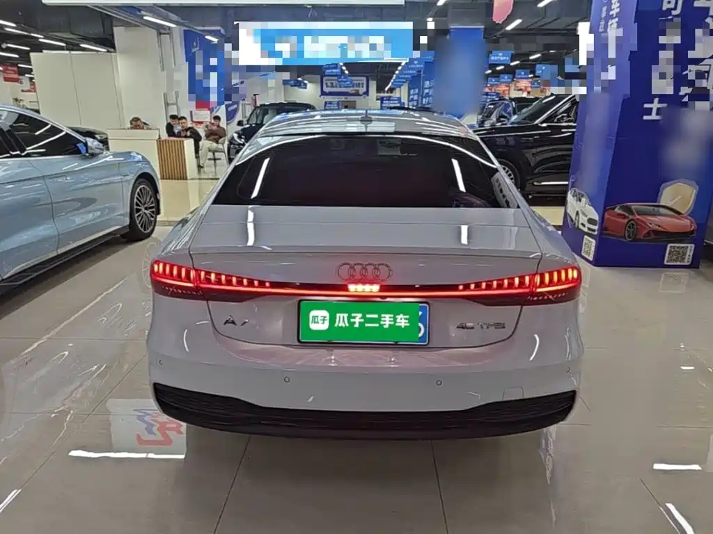 Audi A7 — фото 5