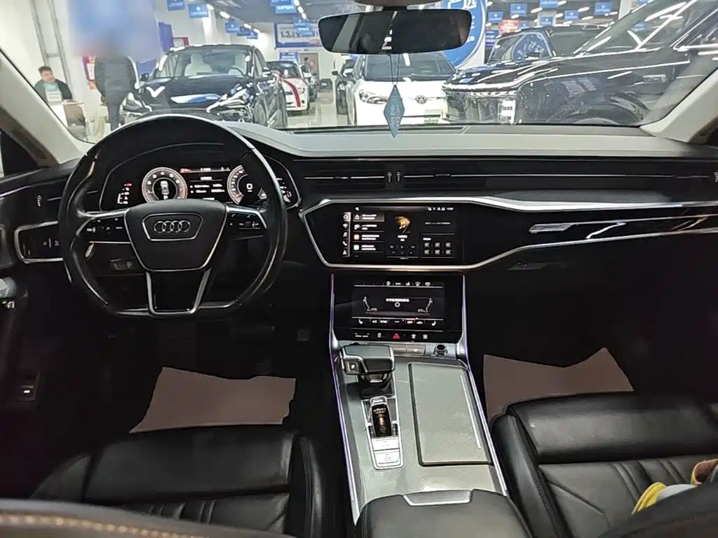 Audi A7 — фото 9