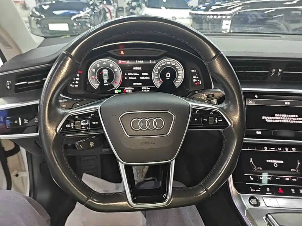 Audi A7 — фото 10