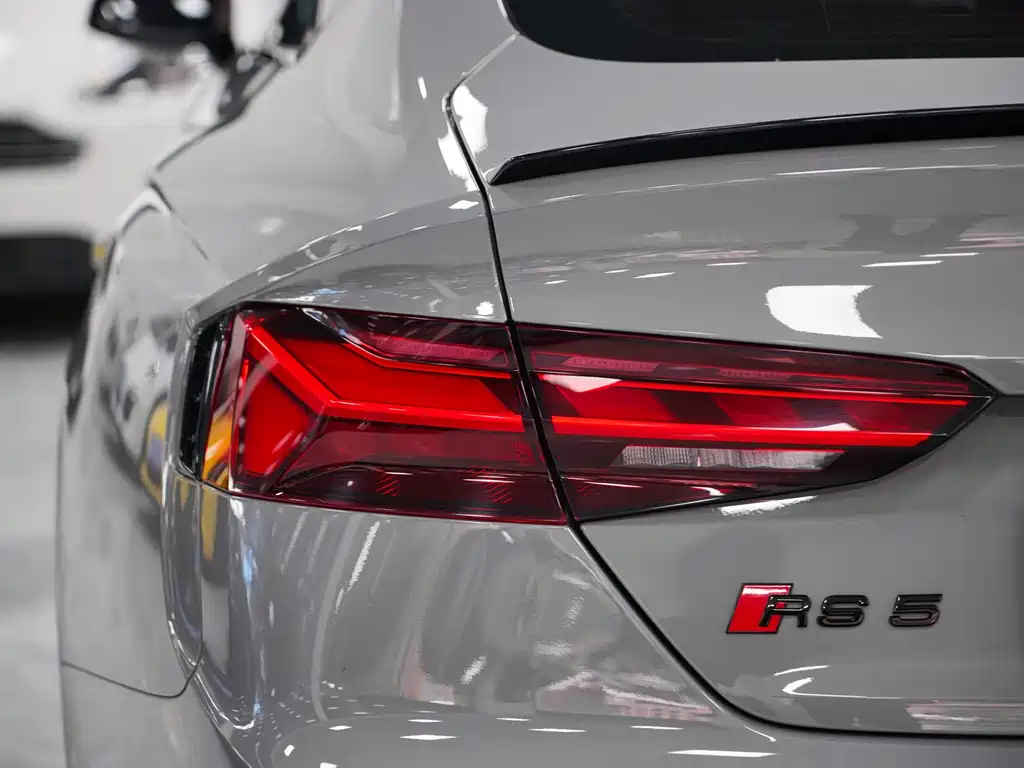 Audi RS 5 — фото 22