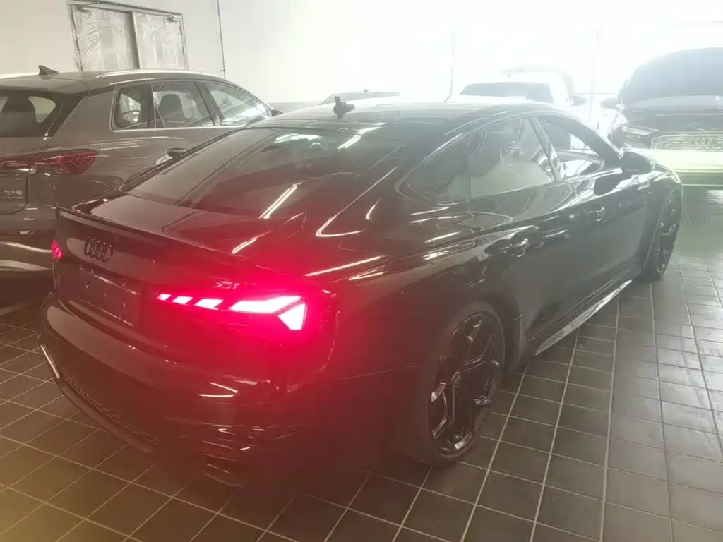Audi RS 5 — фото 6