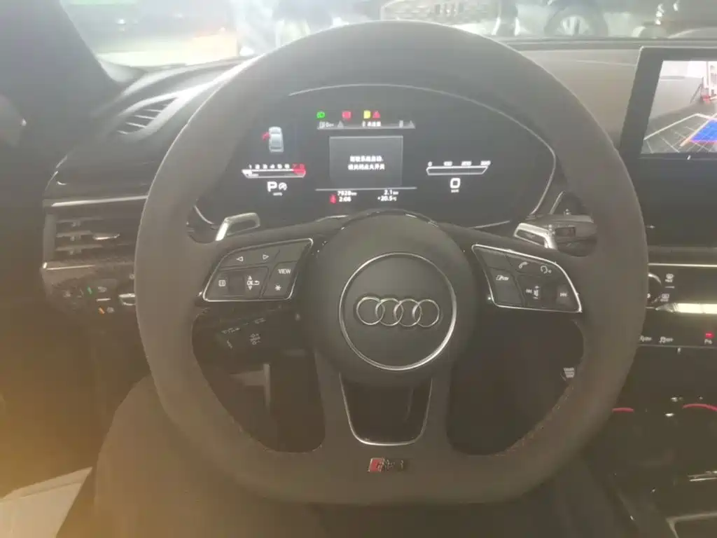 Audi RS 5 — фото 10