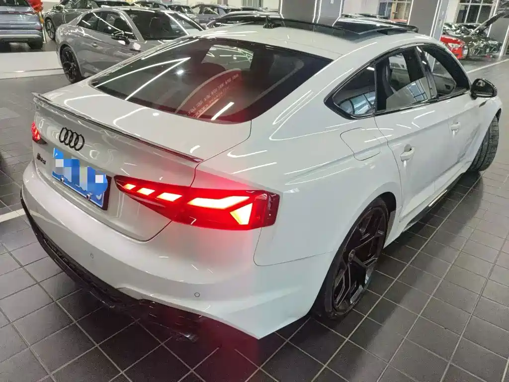 Audi RS 5 — фото 6