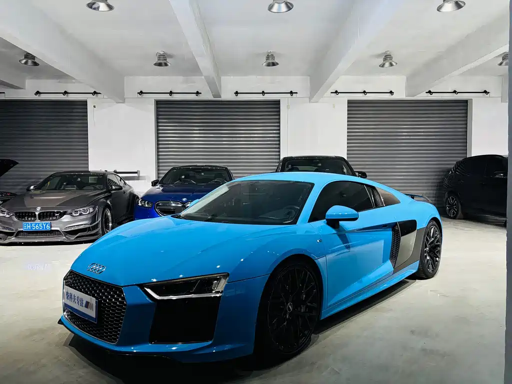 Audi R8 — фото 3
