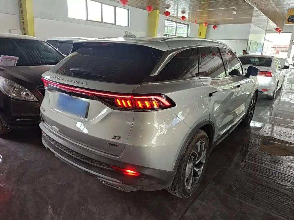 BAIC X7 — фото 6