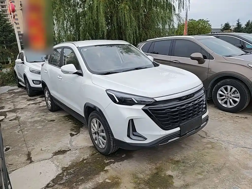 BAIC X3 — фото 3