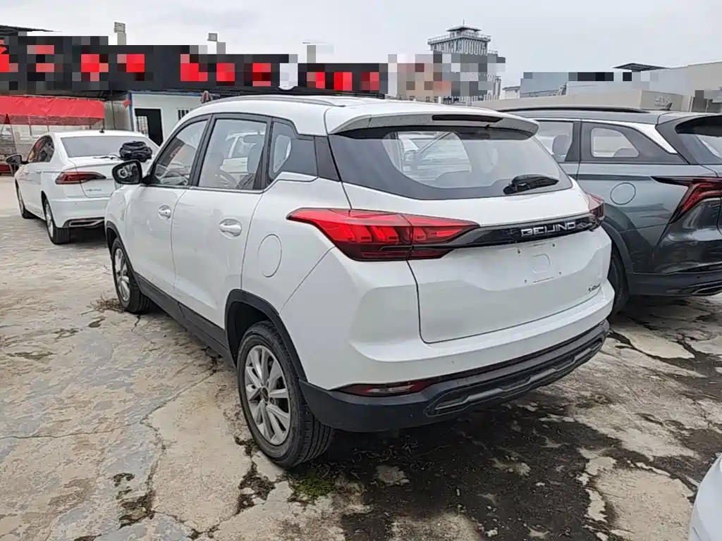 BAIC X3 — фото 4