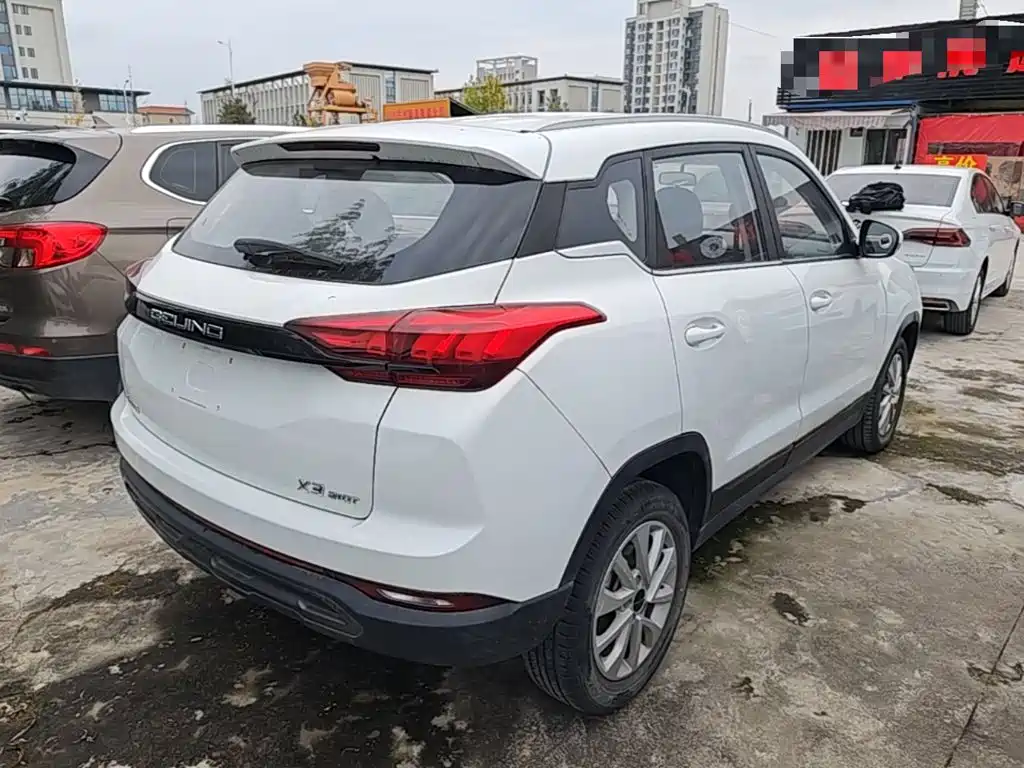 BAIC X3 — фото 6