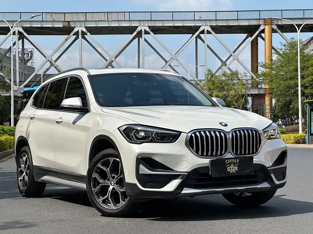 BMW X1 — фото 3