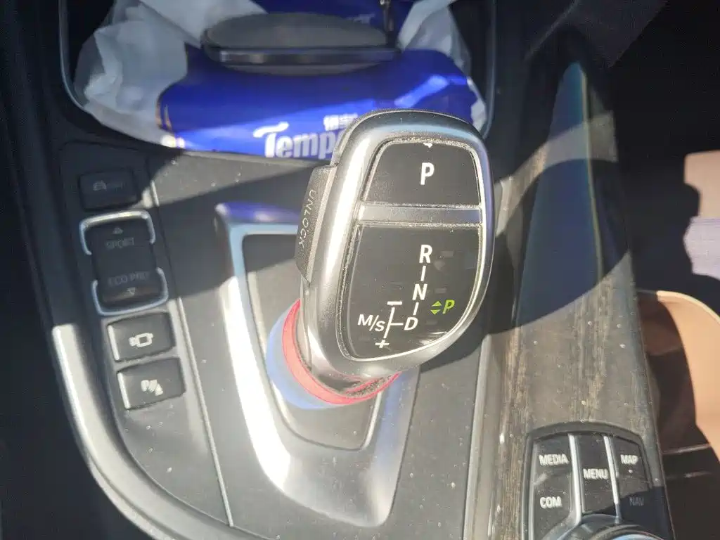 BMW 3 Series — фото 10