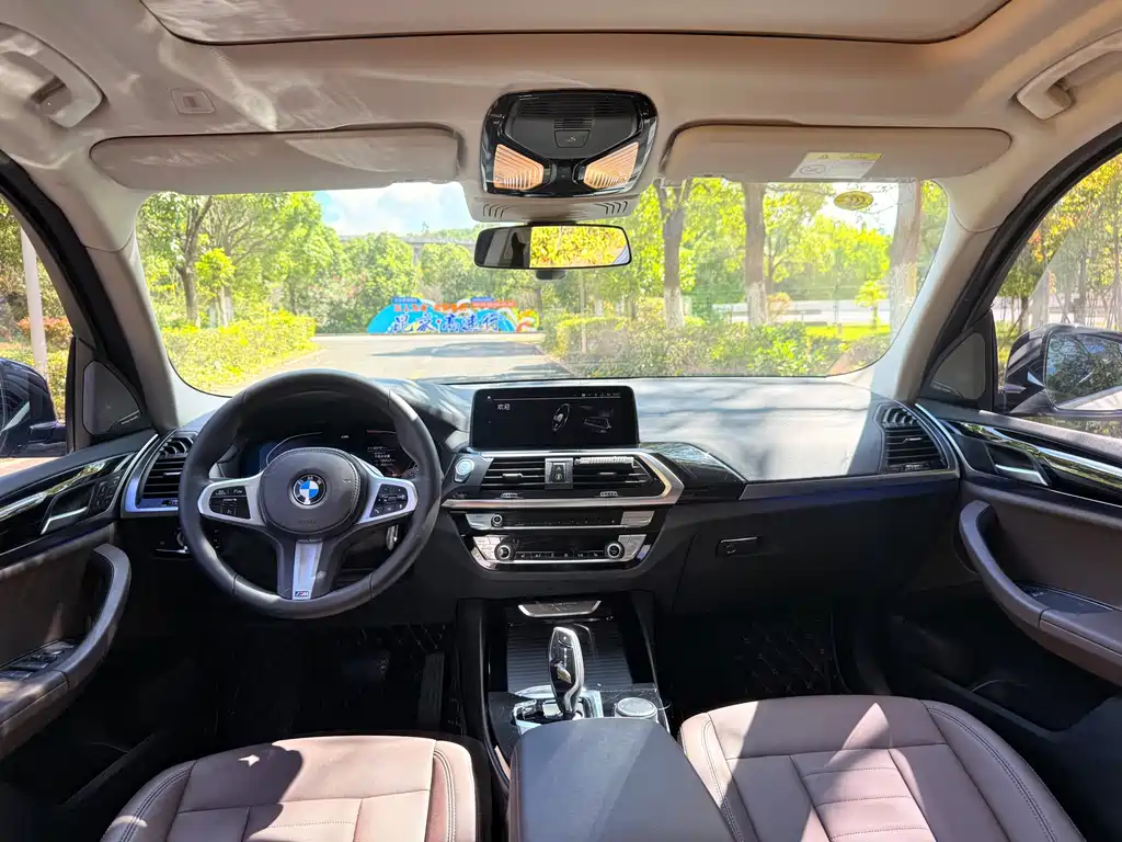 BMW X3 — фото 15