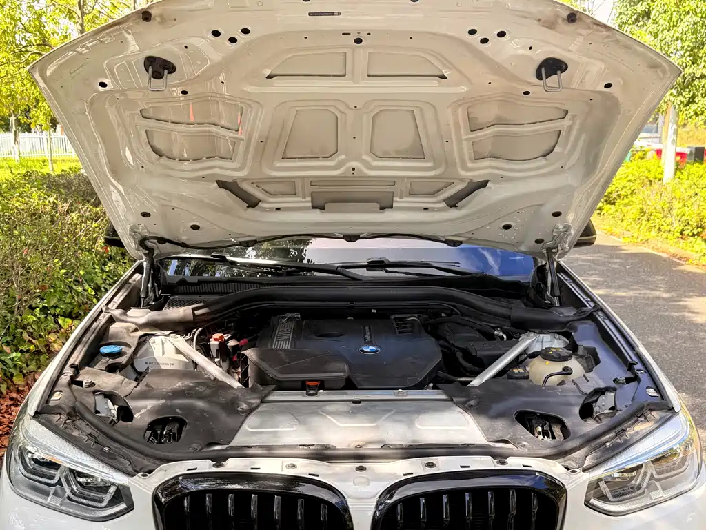 BMW X3 — фото 17