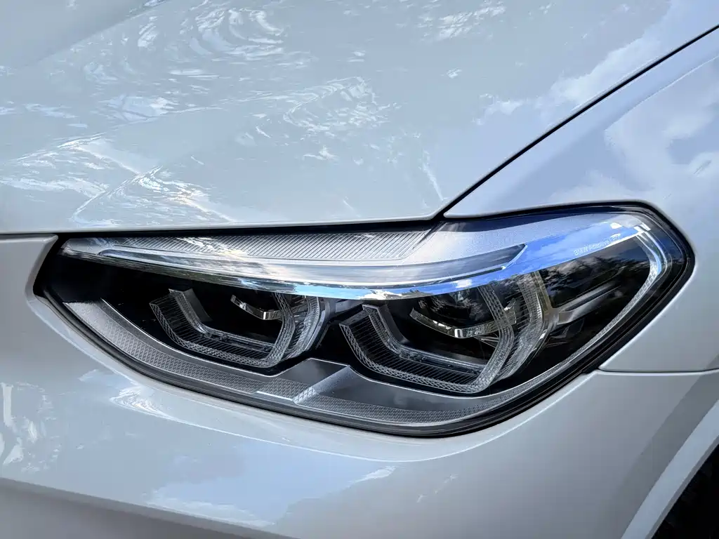BMW X3 — фото 3