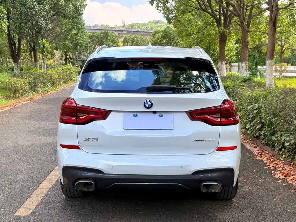 BMW X3 — фото 4
