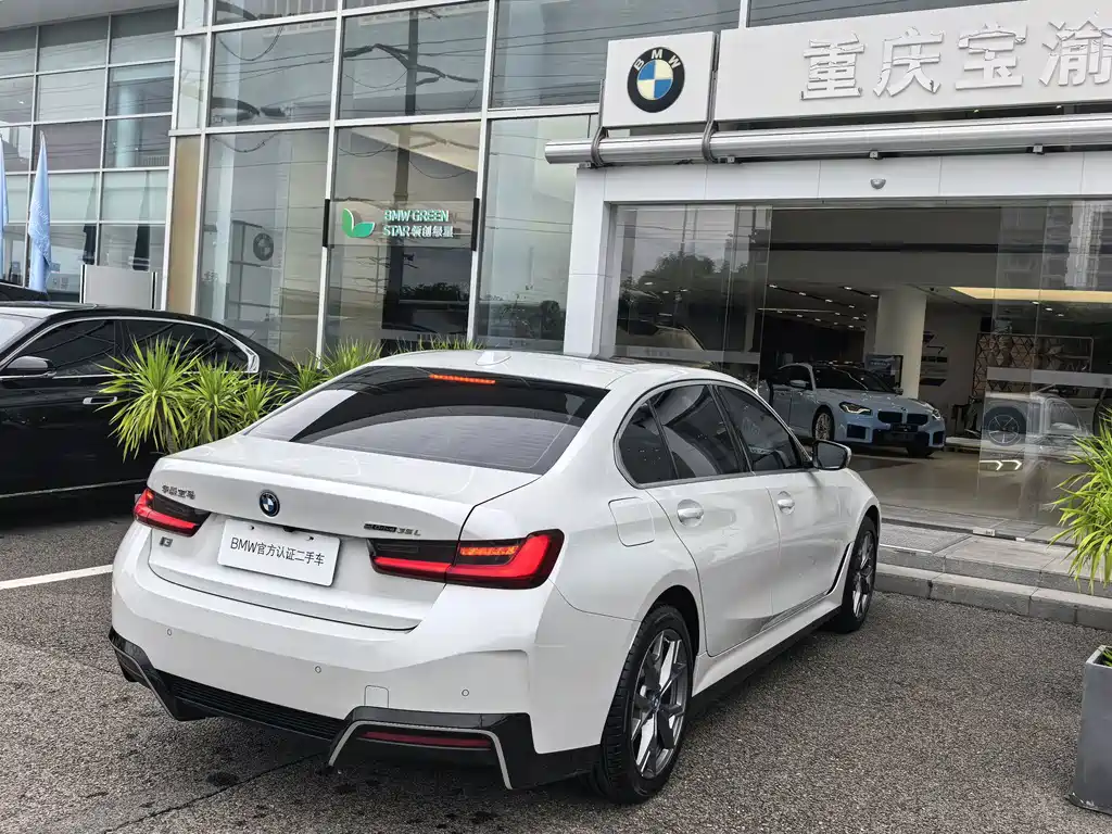 BMW i3 — фото 18
