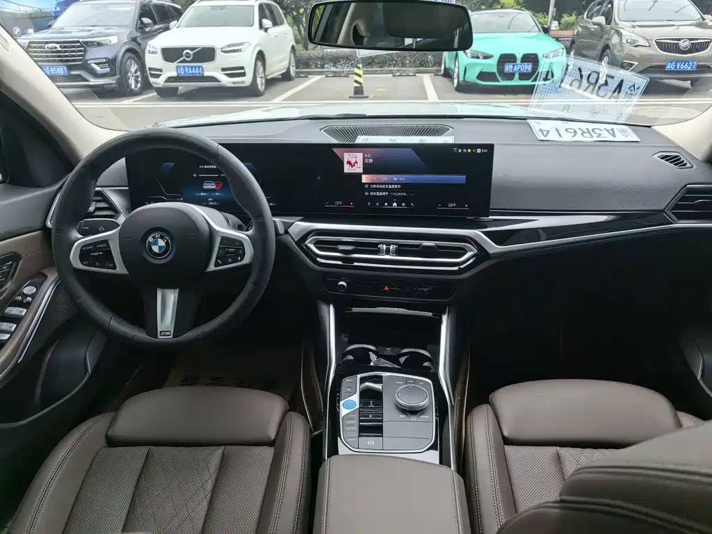 BMW i3 — фото 8