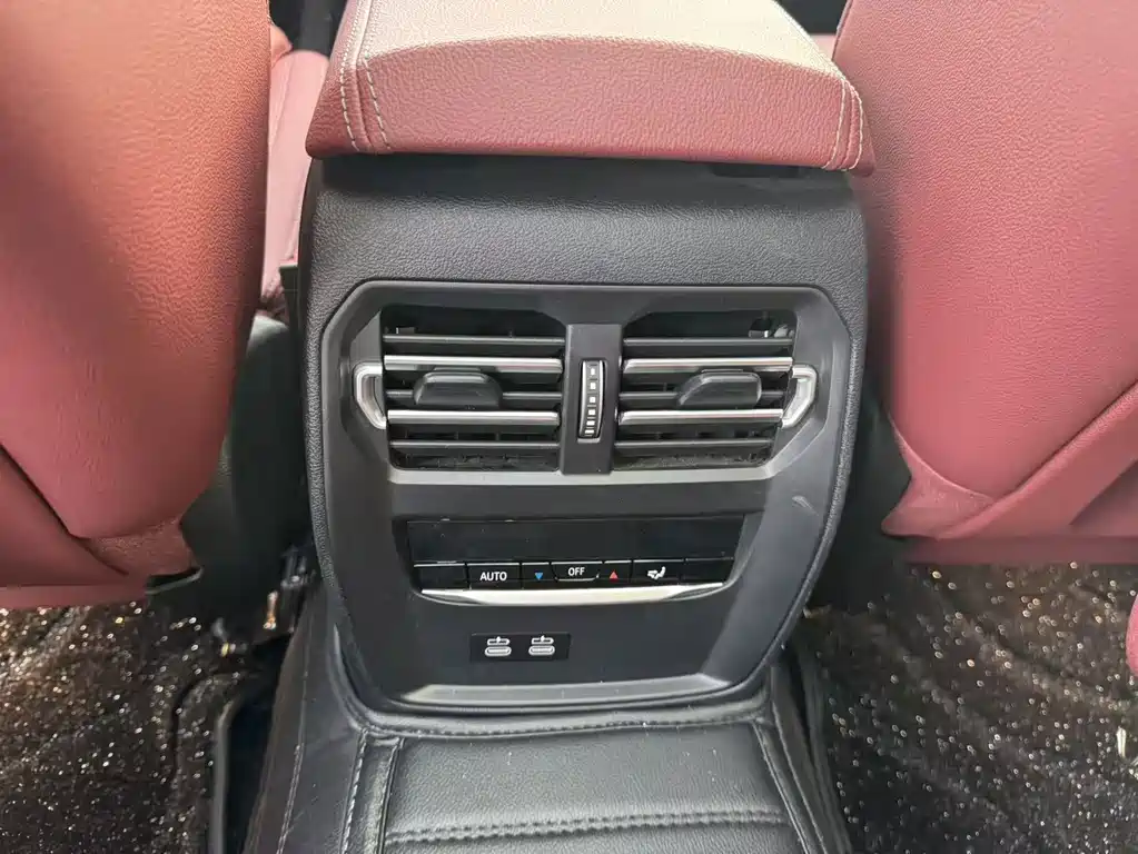 BMW i3 — фото 20