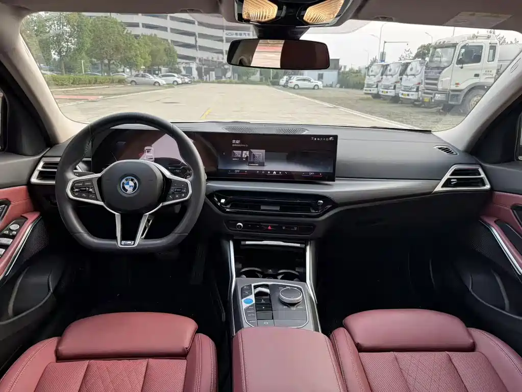 BMW i3 — фото 21