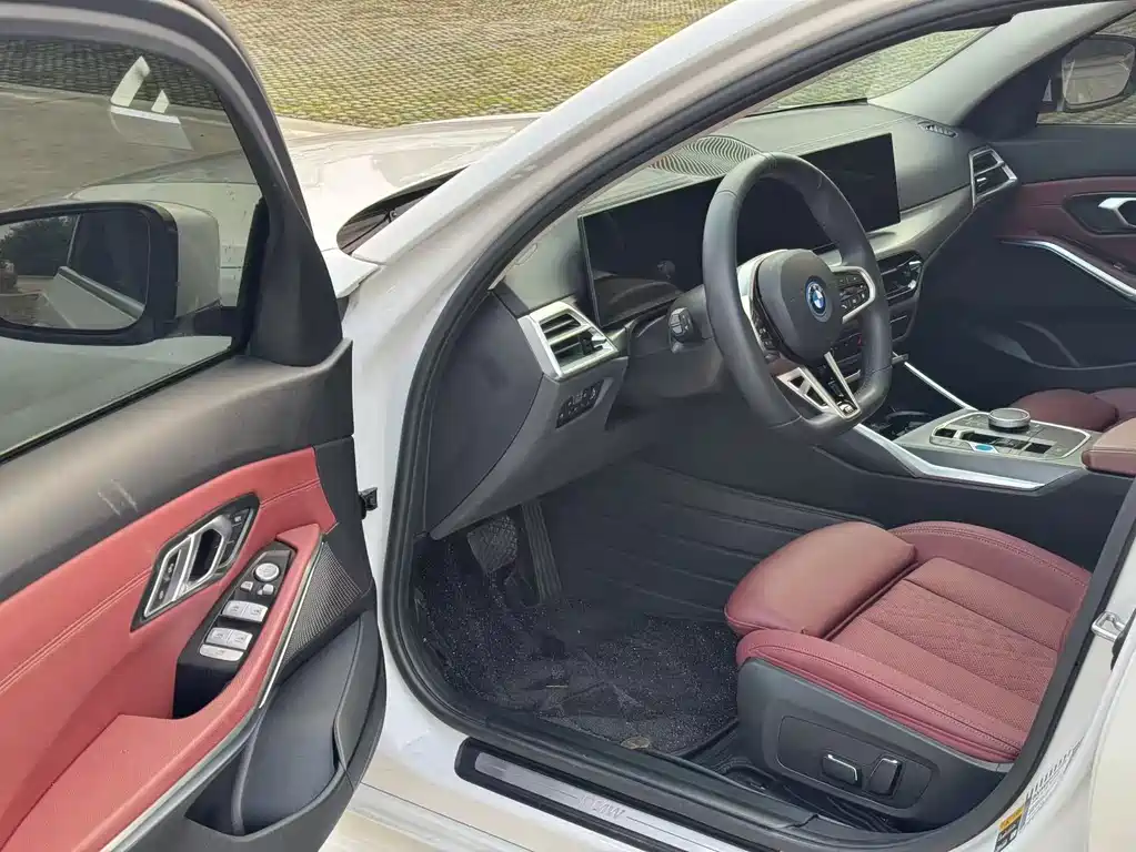 BMW i3 — фото 10