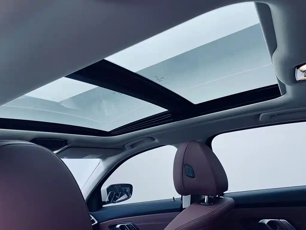 BMW i3 — фото 18
