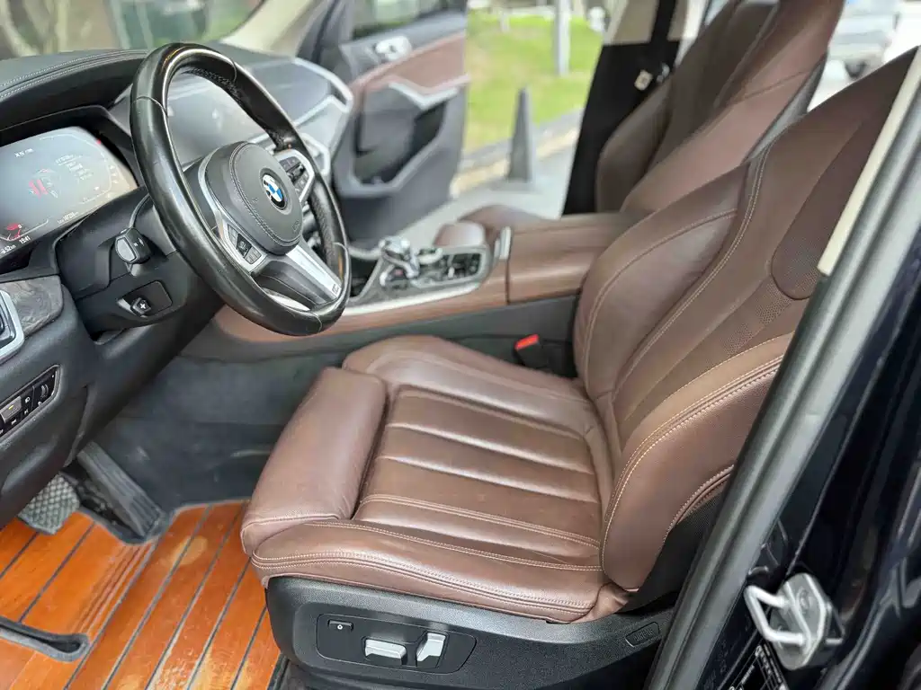 BMW X5 (Import) — фото 4