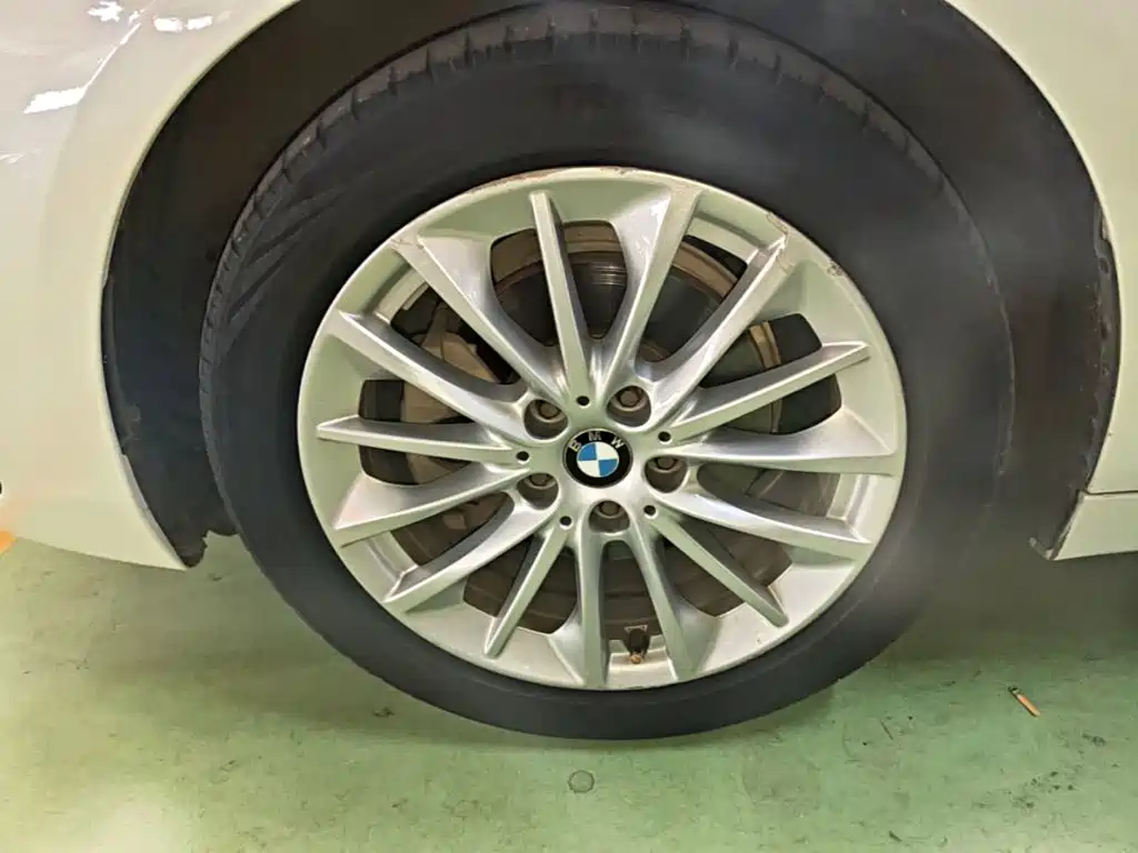 BMW 2 Series Active Tourer — фото 22
