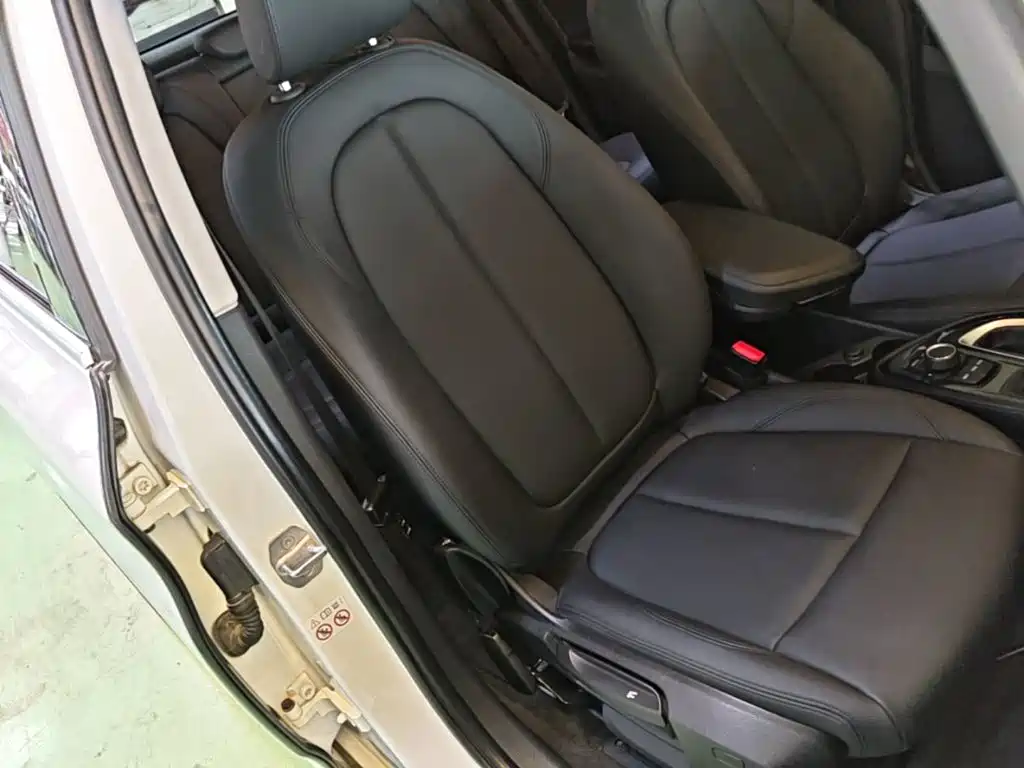 BMW 2 Series Active Tourer — фото 24