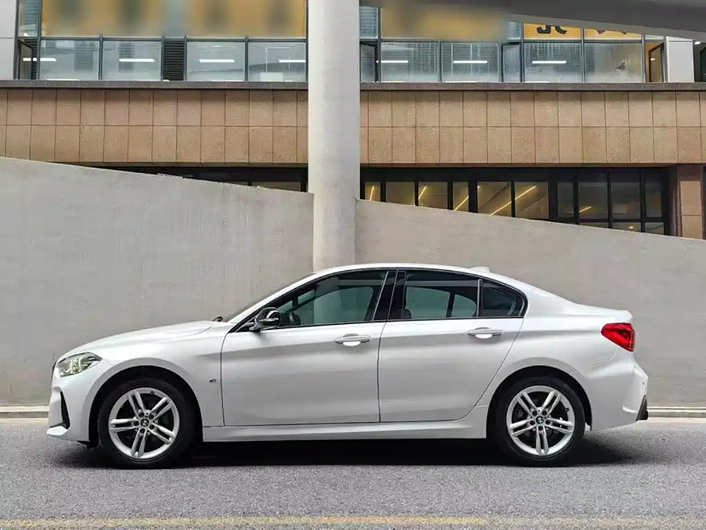 BMW 1 Series — фото 2