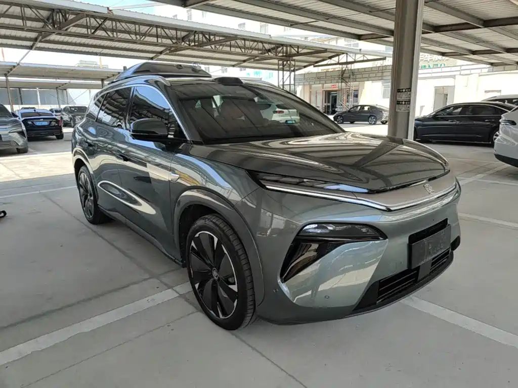 BYD Tang L — фото 4