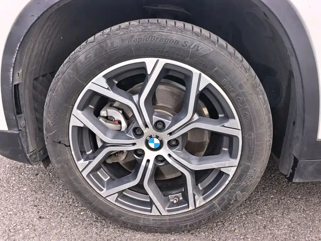 BMW X1 — фото 4