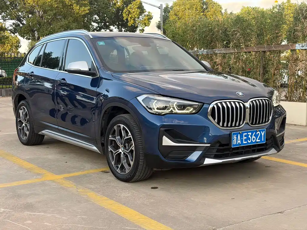 BMW X1 — фото 3
