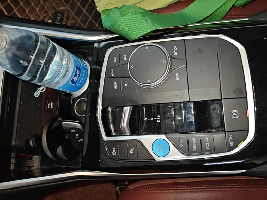BMW i3 — фото 13